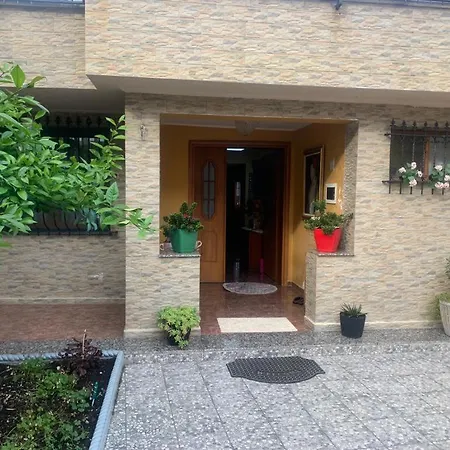 Selvia Apart-home * Tirana