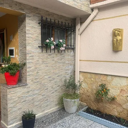 Selvia Apart-home Holiday home